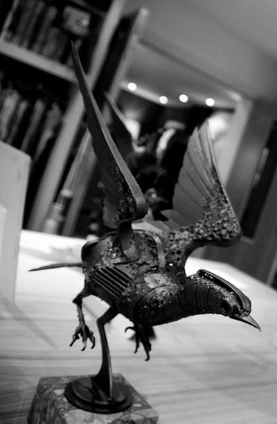 Sculpture of a bird 